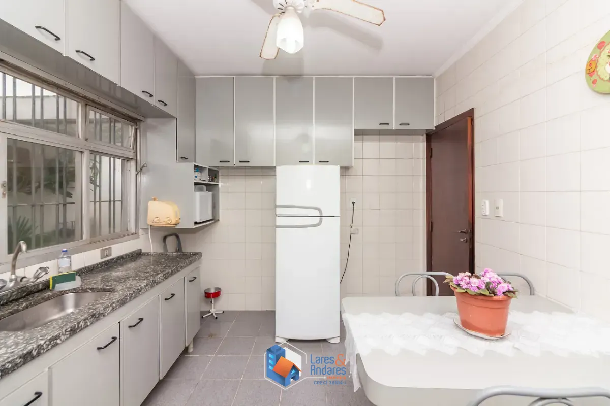 Casa, 3 quartos, 240 m² - Foto 24