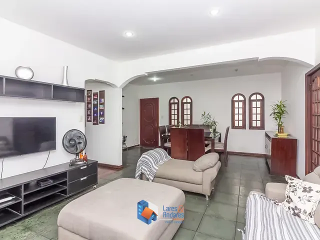 Casa com 250m² 3 quartos e 4 banheiros, à venda, no bairro Jardim Felicidade (Zona Oeste) em São Paulo