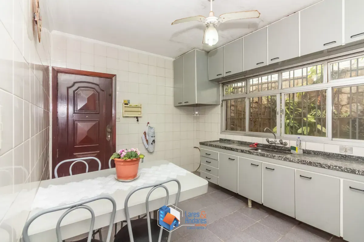 Casa, 3 quartos, 240 m² - Foto 23