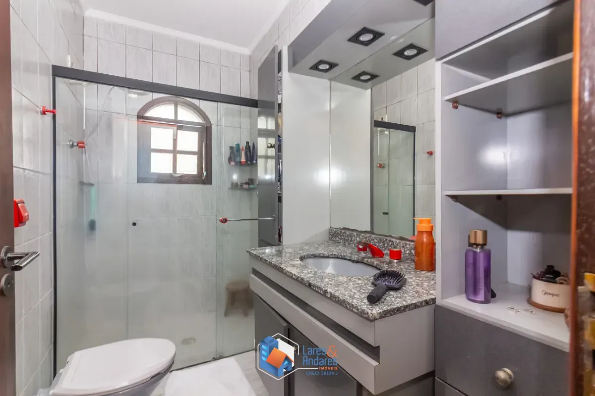 Casa, 3 quartos, 240 m² - Foto 17