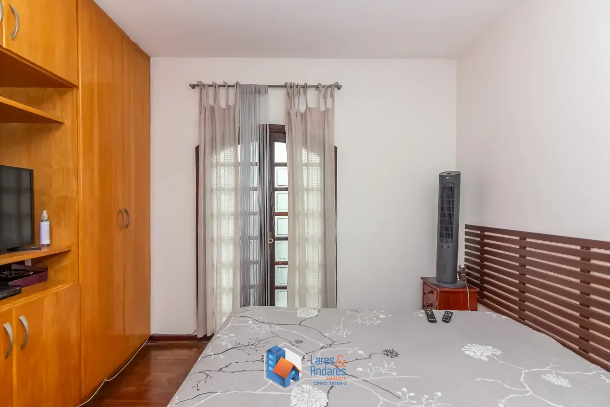 Casa, 3 quartos, 240 m² - Foto 9