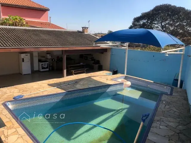 Casa com 373m² 4 quartos e 3 banheiros, à venda, no bairro Borda da Mata em Caçapava