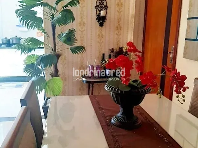 Sobrado com 260m² 3 quartos e 3 banheiros, à venda, no bairro Jardim Vale Verde em Londrina