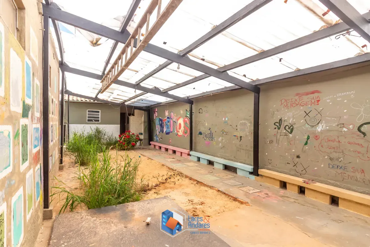 Casa, 4 quartos, 240 m² - Foto 36
