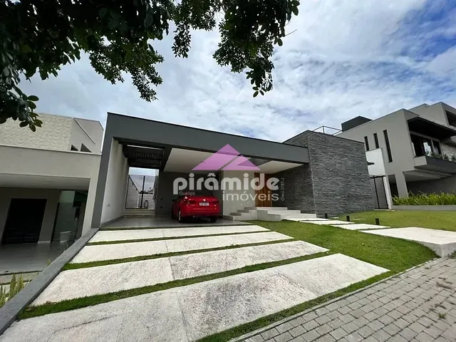 Casa com 450m² 3 quartos e 2 banheiros, à venda, no bairro Urbanova em São José dos Campos