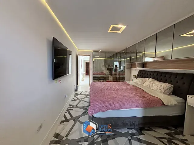 Sobrado com 182m² 3 quartos e 3 banheiros, à venda, no bairro Vila Roque em São Paulo