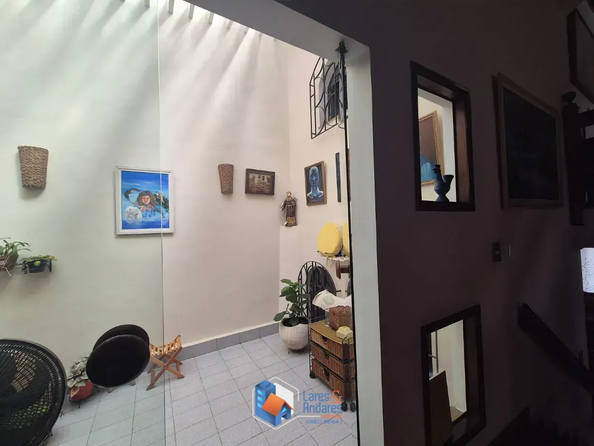 Casa, 3 quartos, 286 m² - Foto 24