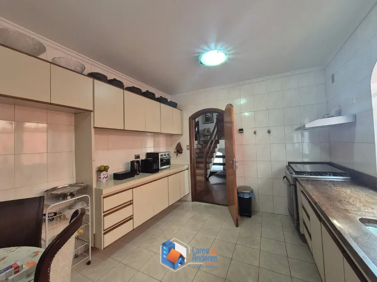 Casa, 3 quartos, 286 m² - Foto 37