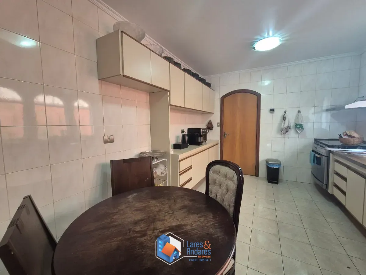 Casa, 3 quartos, 286 m² - Foto 38