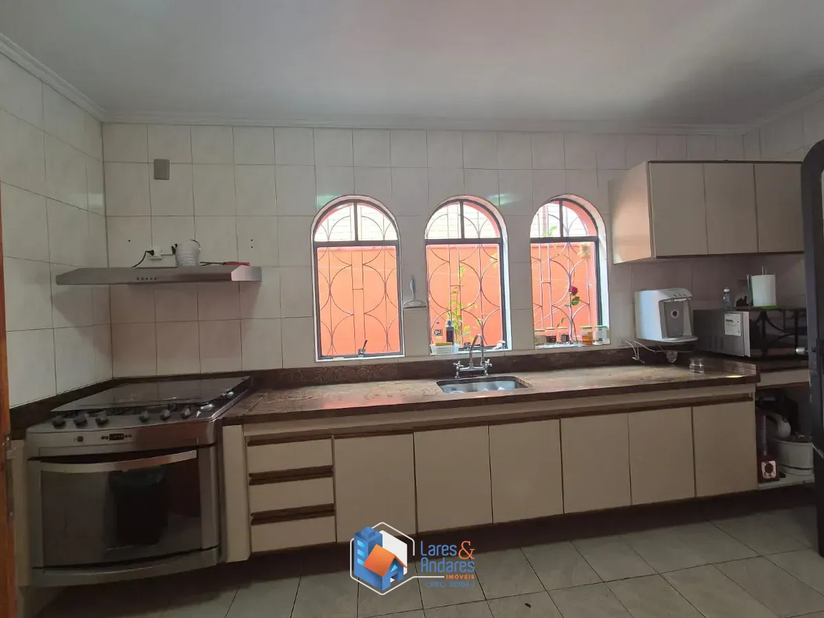 Casa, 3 quartos, 286 m² - Foto 36