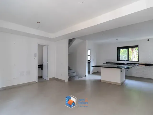 Casa com 230m² 3 quartos e 4 banheiros, à venda, no bairro Brooklin Novo em São Paulo