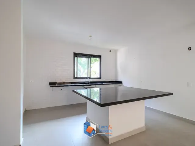 Casa com 230m² 3 quartos e 4 banheiros, à venda, no bairro Brooklin Novo em São Paulo