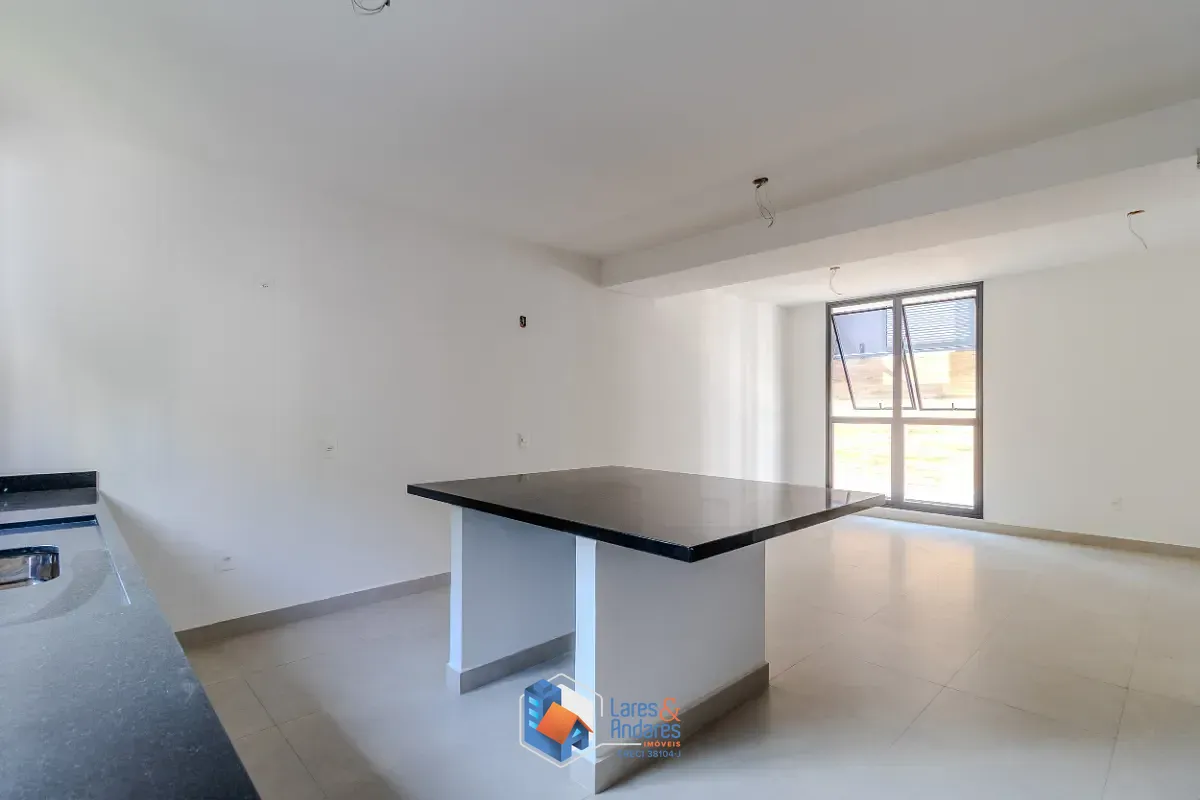 Casa, 3 quartos, 230 m² - Foto 2