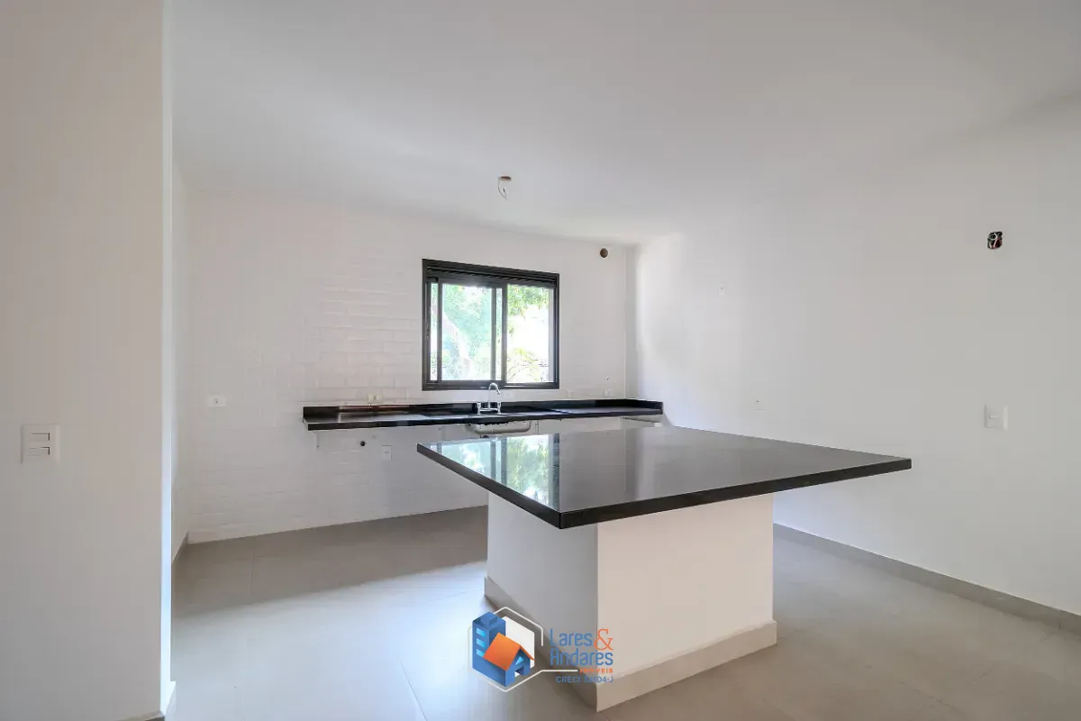 Casa, 3 quartos, 230 m² - Foto 4