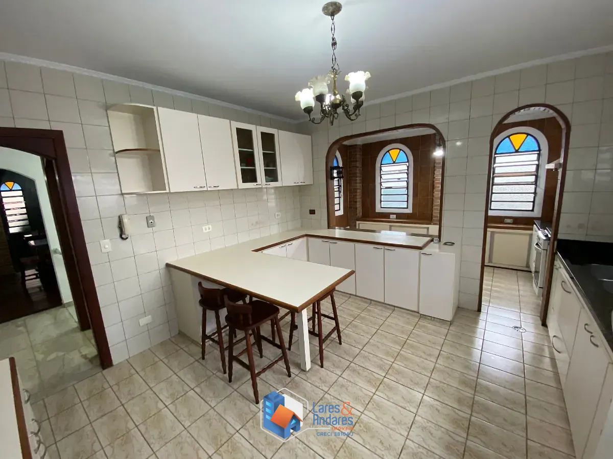 Casa, 3 quartos, 200 m² - Foto 1