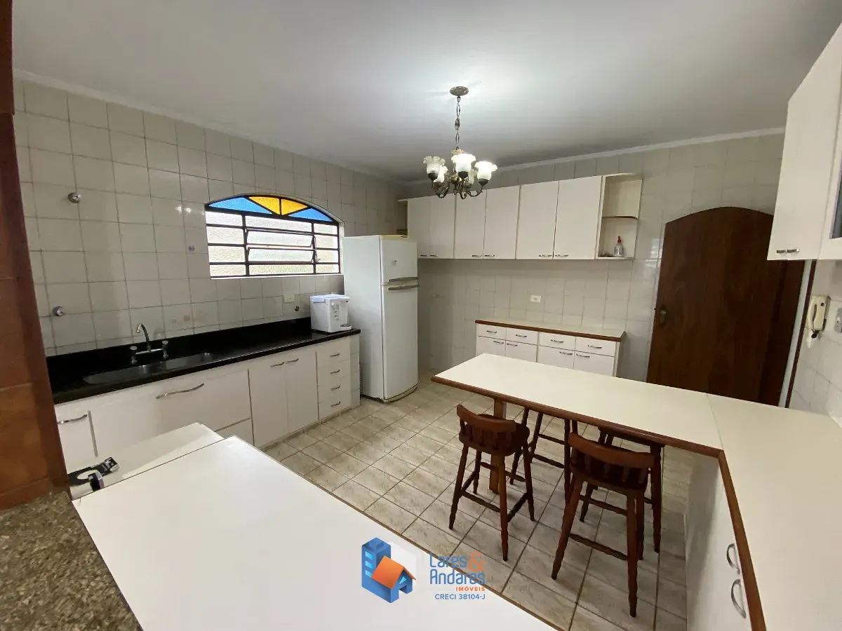 Casa, 3 quartos, 200 m² - Foto 25