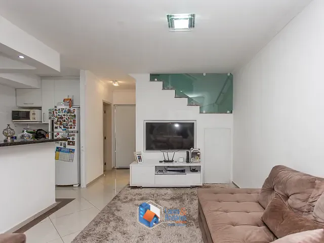 Casa com 1208m² 3 quartos e 3 banheiros, à venda, no bairro Jardim Regina em São Paulo