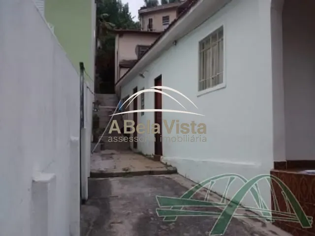 Casa com 264m² 2 quartos e 1 banheiro, à venda, no bairro Vila Osasco em Osasco