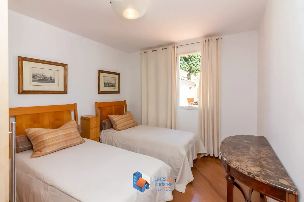 Casa, 3 quartos, 258 m² - Foto 38