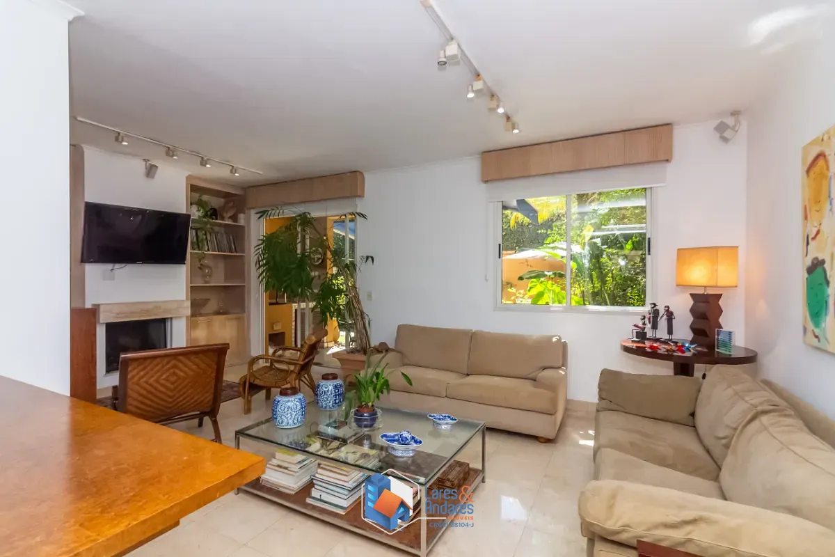 Casa, 3 quartos, 258 m² - Foto 2