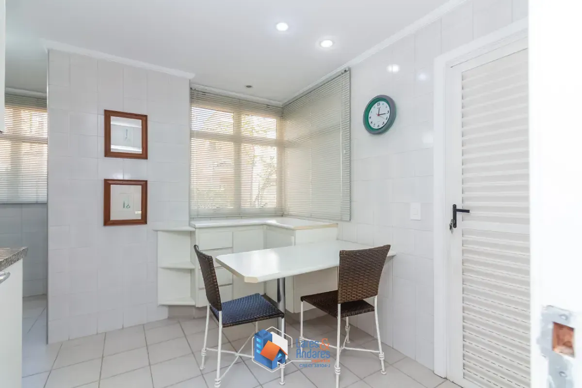 Casa, 3 quartos, 258 m² - Foto 26