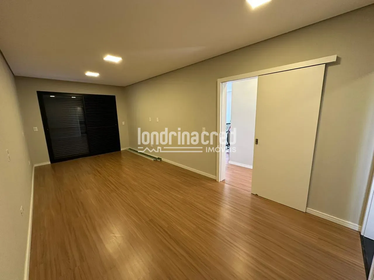 Casa, 4 quartos, 250 m² - Foto 24