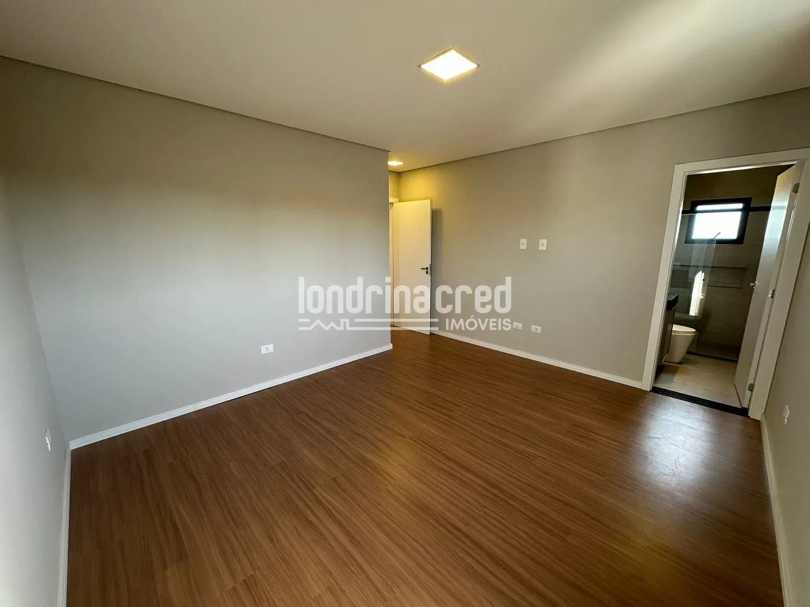 Casa, 4 quartos, 250 m² - Foto 33