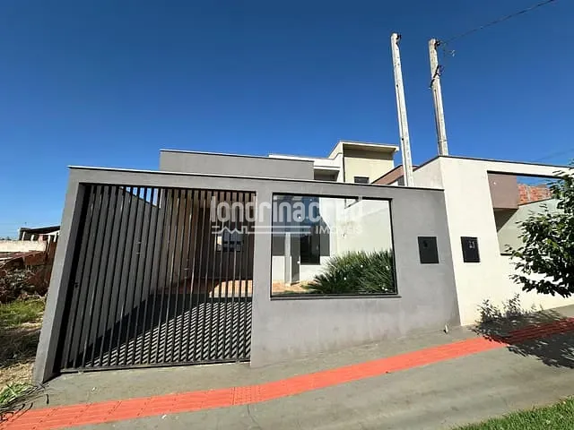 Casa com 125m² 2 quartos e 1 banheiro, à venda, no bairro Jardim Parana em Cambé