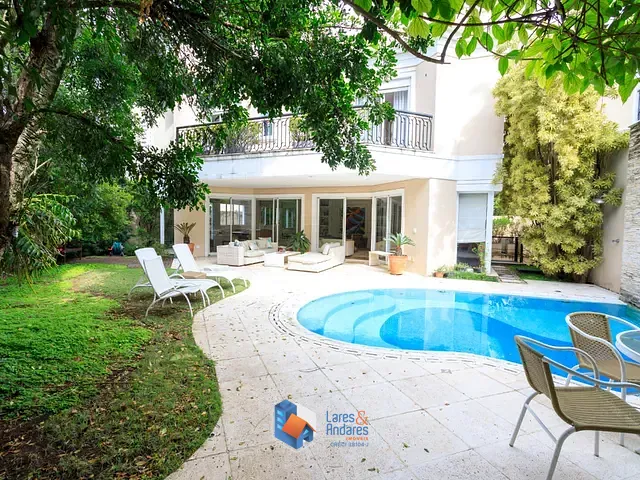 Casa com 980m² 5 quartos e 6 banheiros, à venda, no bairro Cidade Jardim em São Paulo