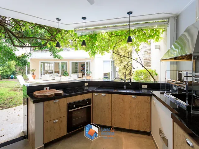 Casa com 980m² 5 quartos e 6 banheiros, à venda, no bairro Cidade Jardim em São Paulo