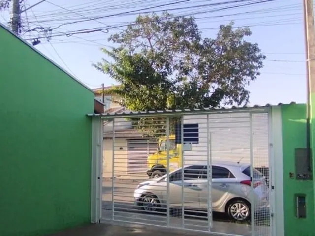 Casa 2 quartos e 1 banheiro, à venda, no bairro Loteamento Vila Olímpia em Taubaté