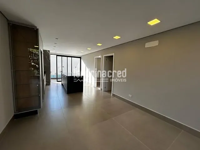 Casa com 250m² 4 quartos e 5 banheiros, à venda, no bairro Condominio Bella Vitta em Londrina