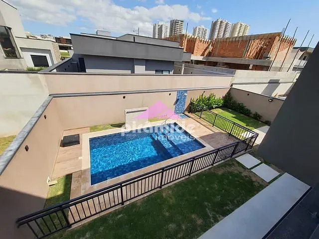 Casa com 451m² 4 quartos e 6 banheiros, à venda, no bairro Urbanova em São José dos Campos