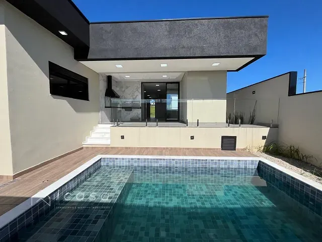 Casa com 364m² 3 quartos e 4 banheiros, à venda, no bairro Parque Residencial Maria Elmira em Caçapava