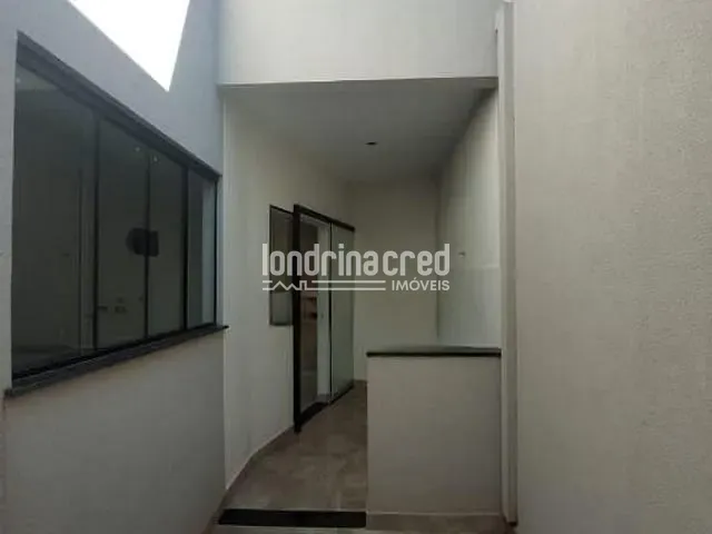 Casa com 143m² 3 quartos e 2 banheiros, à venda, no bairro Conjunto Habitacional Doutor José dos Santos Rocha em Cambé