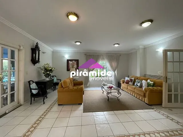 Casa com 492m² 4 quartos e 3 banheiros, à venda, no bairro Urbanova em São José dos Campos