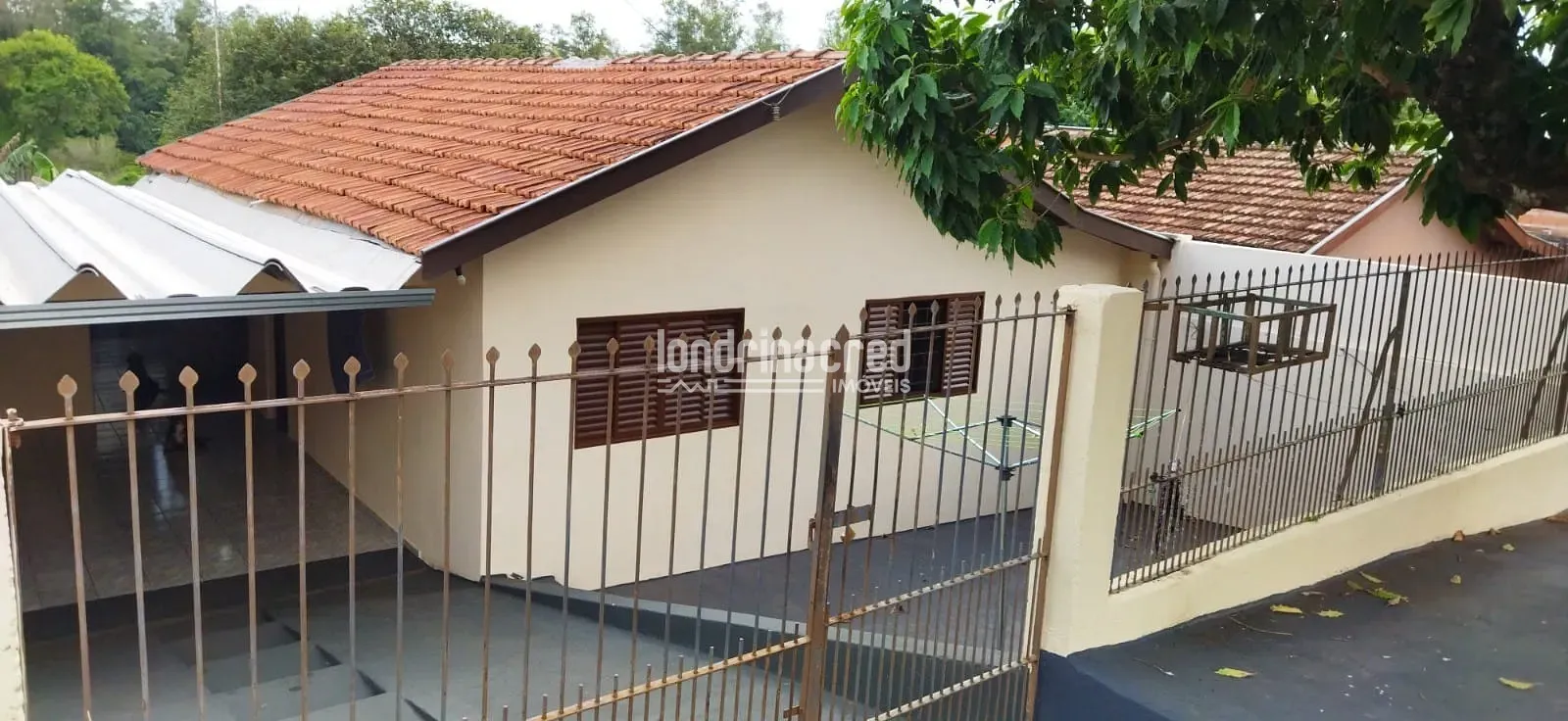 Casa, 2 quartos, 81 m² - Foto 1