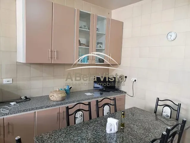 Casa com 300m² 3 quartos e 3 banheiros, à venda, no bairro Centro em Osasco