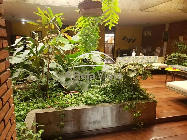 Casa com 300m² 3 quartos e 3 banheiros, à venda, no bairro Centro em Osasco