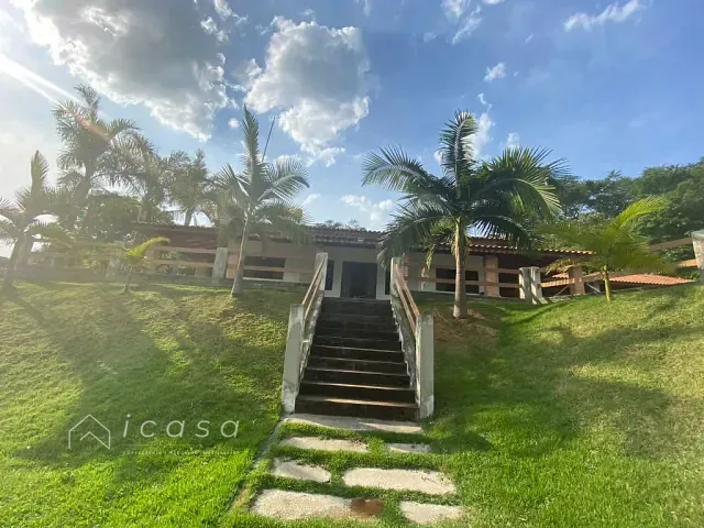 Casa com 2113m² 4 quartos e 5 banheiros, à venda, no bairro Sapé I em Caçapava