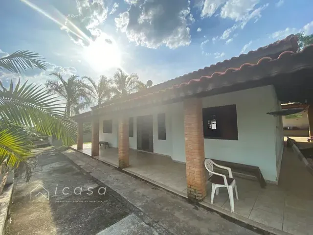 Casa com 2113m² 4 quartos e 5 banheiros, à venda, no bairro Sapé I em Caçapava