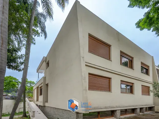 Casa com 542m² 4 quartos e 4 banheiros, à venda, no bairro Pacaembu em São Paulo