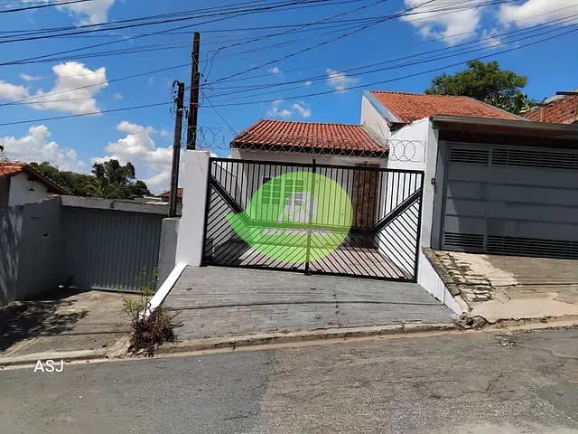Casa com 125m² 2 quartos e 1 banheiro, à venda, no bairro Jardim Simus em Sorocaba