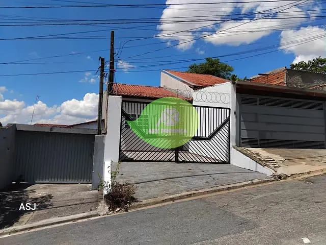 Casa com 125m² 2 quartos e 1 banheiro, à venda, no bairro Jardim Simus em Sorocaba