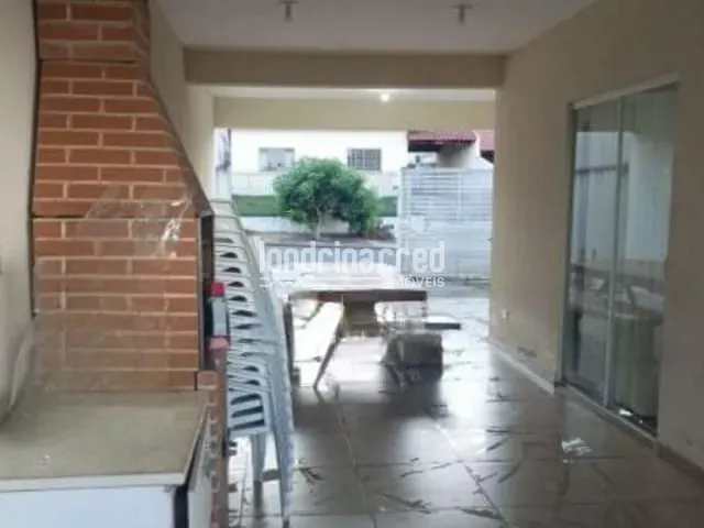 Casa com 225m² 3 quartos e 2 banheiros, à venda, no bairro Jardim Santa Mônica em Cambé