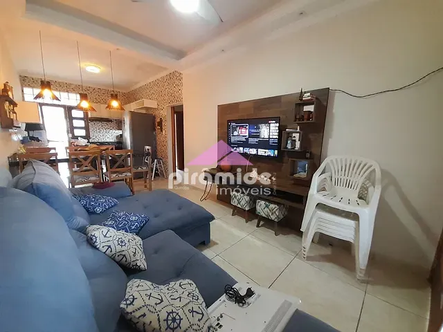 Casa com 300m² 3 quartos e 3 banheiros, à venda, no bairro Massaguaçu em Caraguatatuba