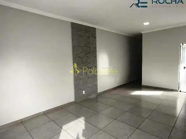 Casa com 125m² 2 quartos e 2 banheiros, à venda, no bairro Residencial e Comercial Portal dos Eucaliptos em Pindamonhangaba