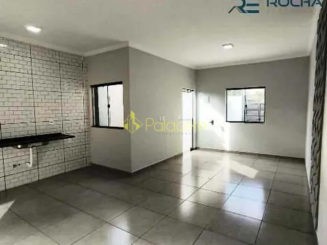 Casa com 125m² 2 quartos e 2 banheiros, à venda, no bairro Residencial e Comercial Portal dos Eucaliptos em Pindamonhangaba