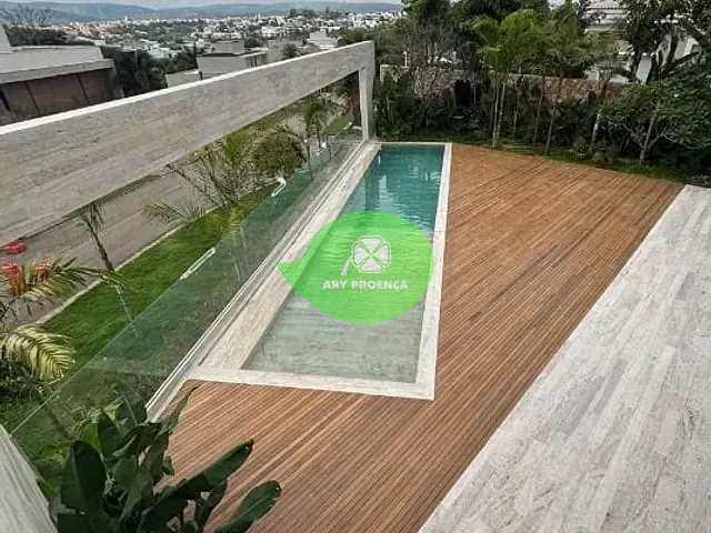 Casa com 640m² 4 quartos e 6 banheiros, à venda, no bairro Alphaville em Votorantim