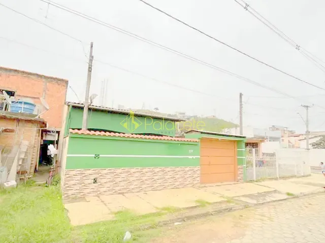 Casa com 250m² 3 quartos e 2 banheiros, à venda, no bairro Parque Residencial Itaguassu em Aparecida